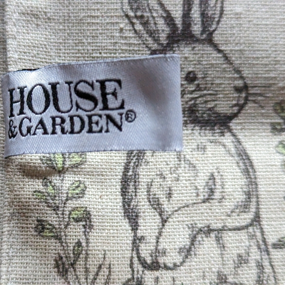 Table Runners - Picture 5 of 5